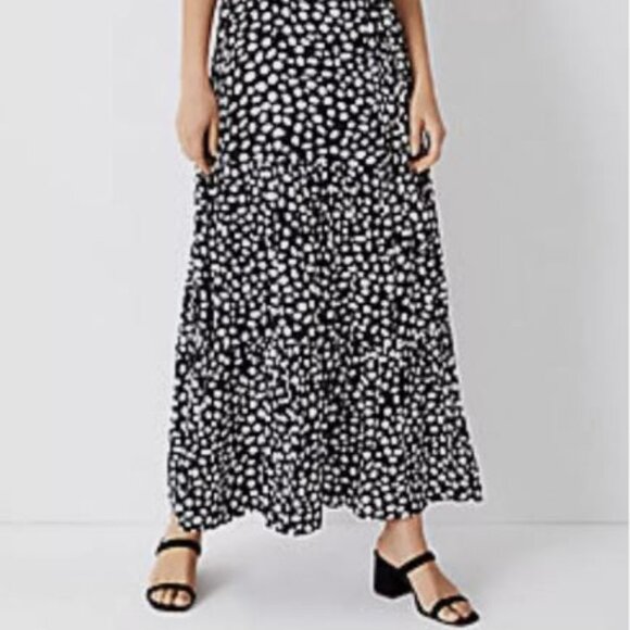 NWT Ann Taylor Spotted Polka Dot Puff Sleeve Boho Tiered Maxi Dress _ Petite XS - Picture 3 of 10